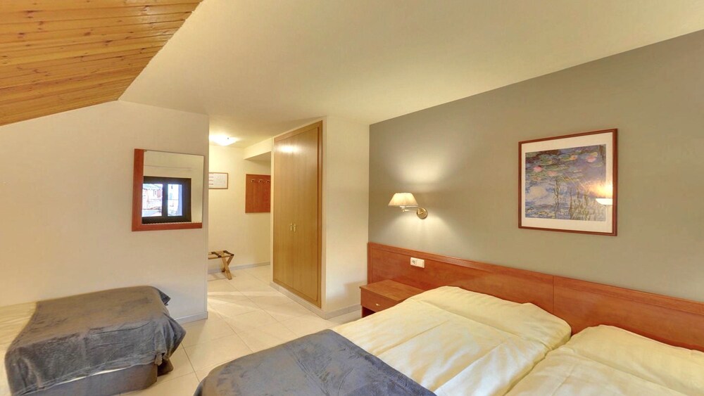 Hotel Guineu 21/54