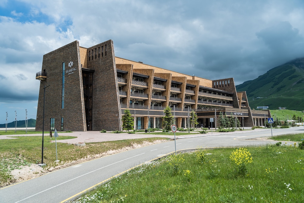 Shahdag Hotel And Spa in Qusar