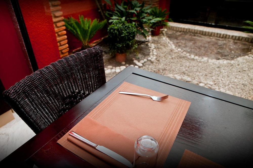 Hotel Itaca Colon 4/63