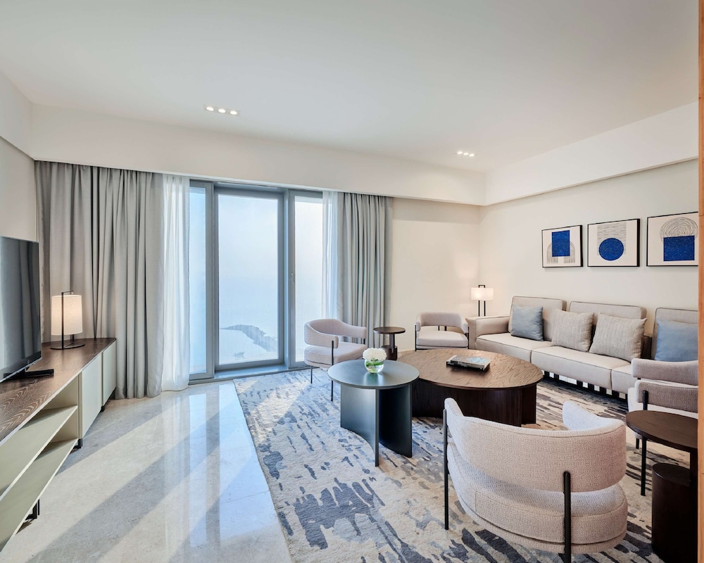 Grand Hyatt Kuwait Residences 33/44