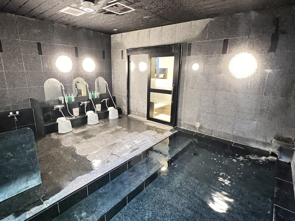 Hotel Route-Inn Ichinoseki Inter 39/53