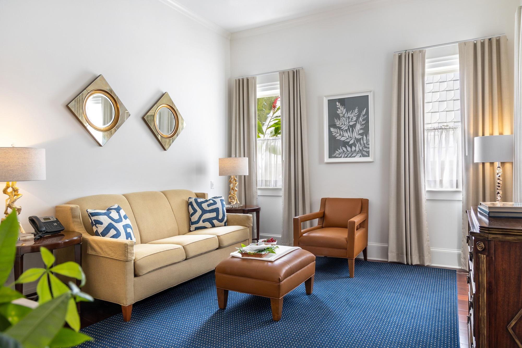Marquesa Hotel 32/50