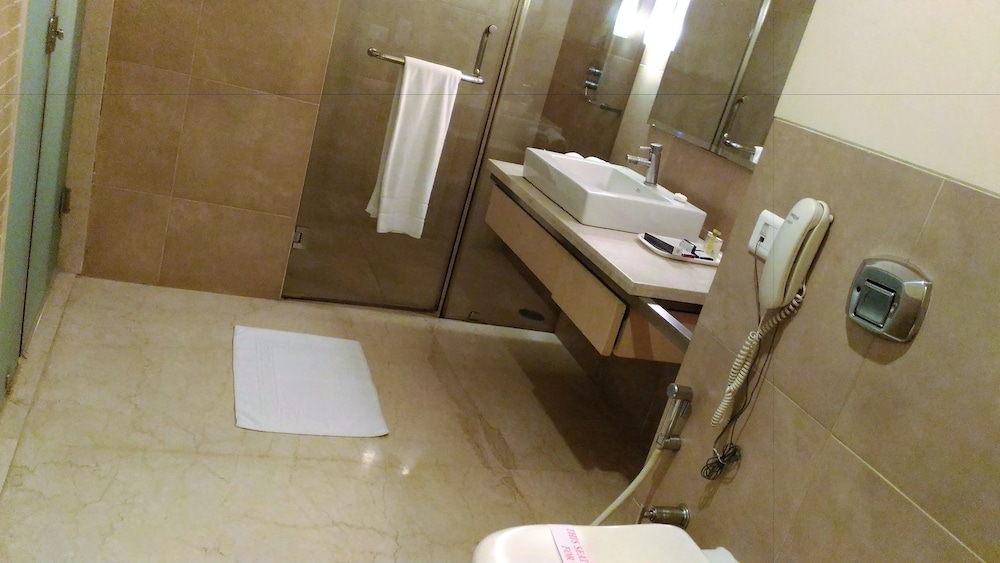 Hotel Taj Tristar 27/27
