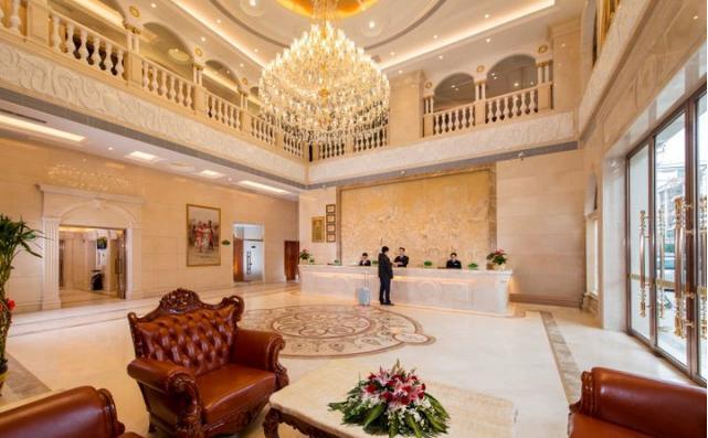 Vienna Hotel (Shantou Chaoyang High-Speed Railway Station) 12/51