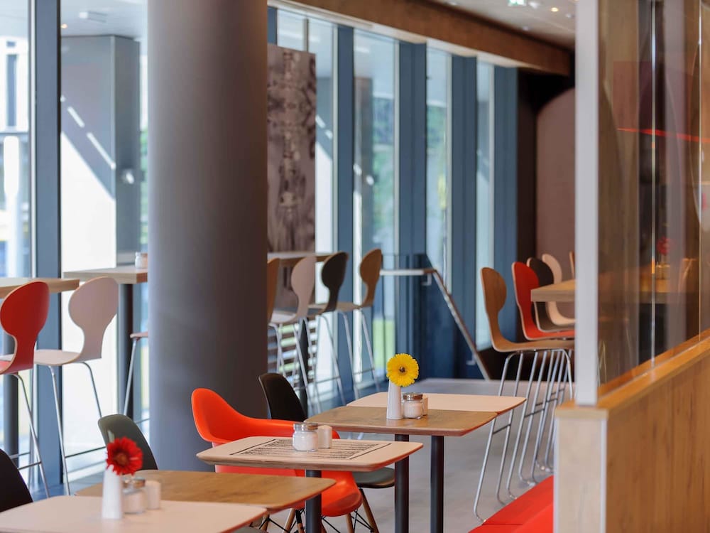 Ibis Wien Hauptbahnhof 54/69