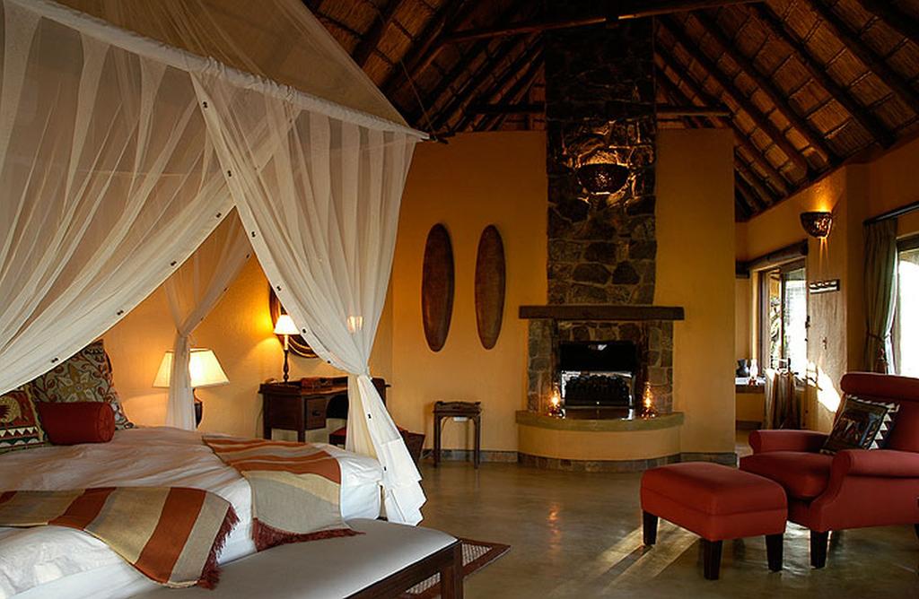 Luxury, Villa