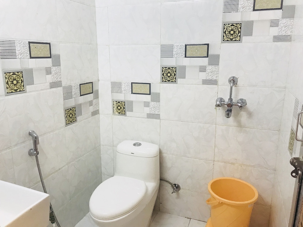 HOTEL CLASSIC INN 59/62