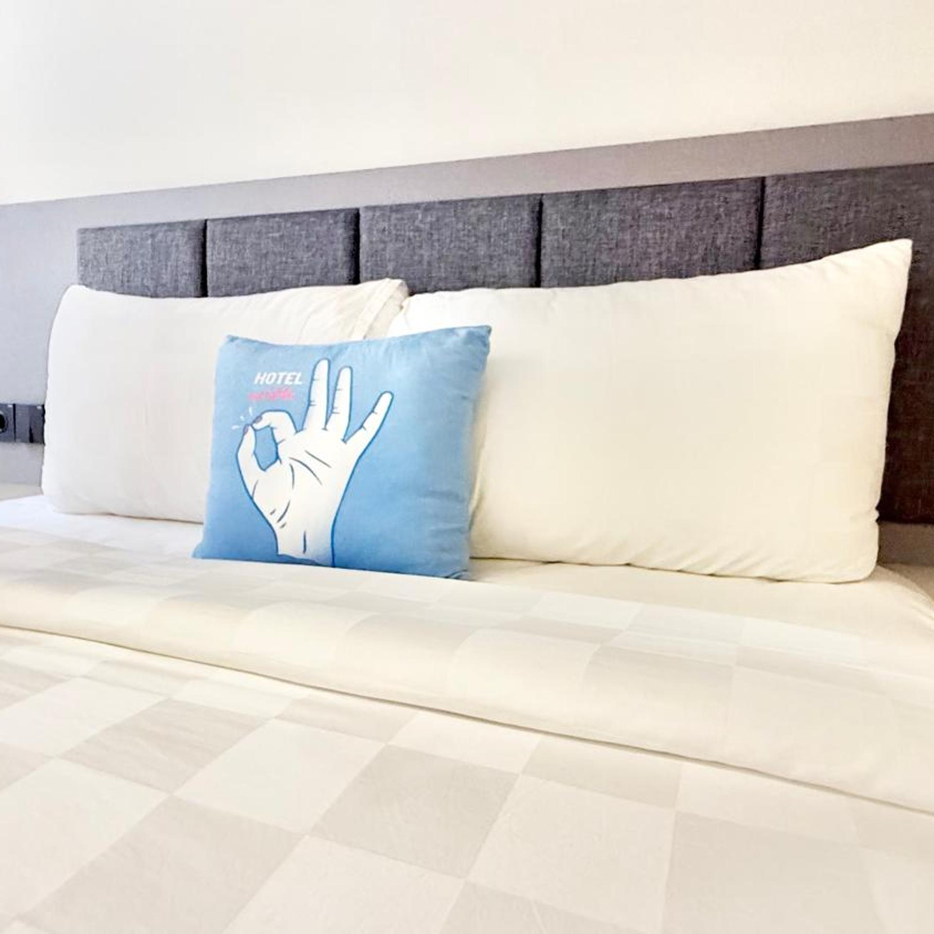 Hotel With OK 22/50