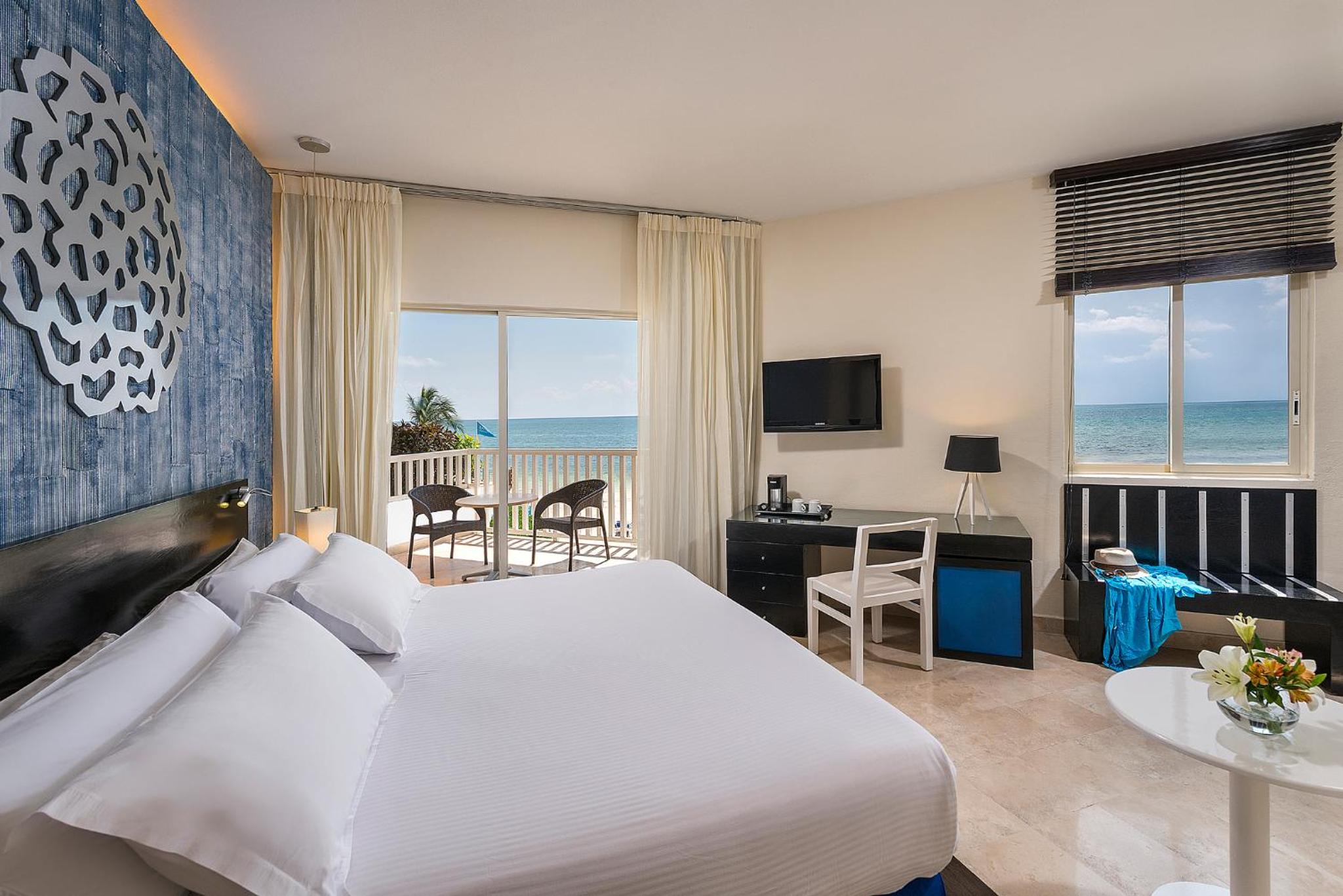 DELUXE, SEA VIEW