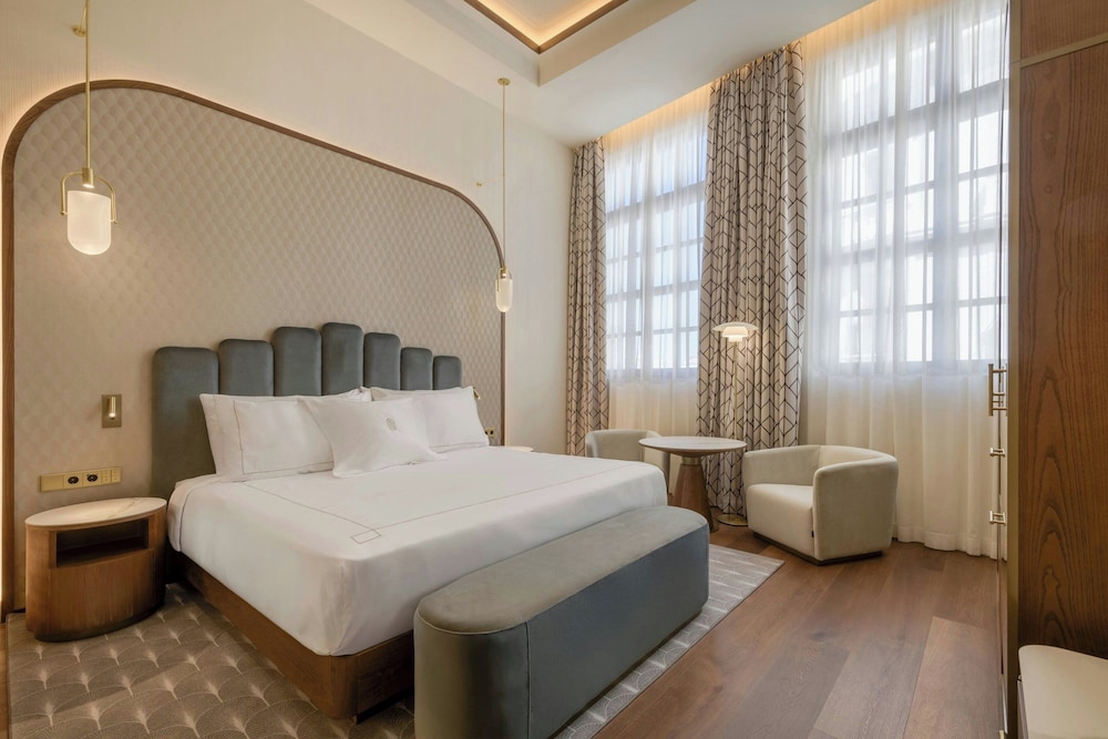 Grand Hotel Centenari, Valencia, Autograph Collection 18/50