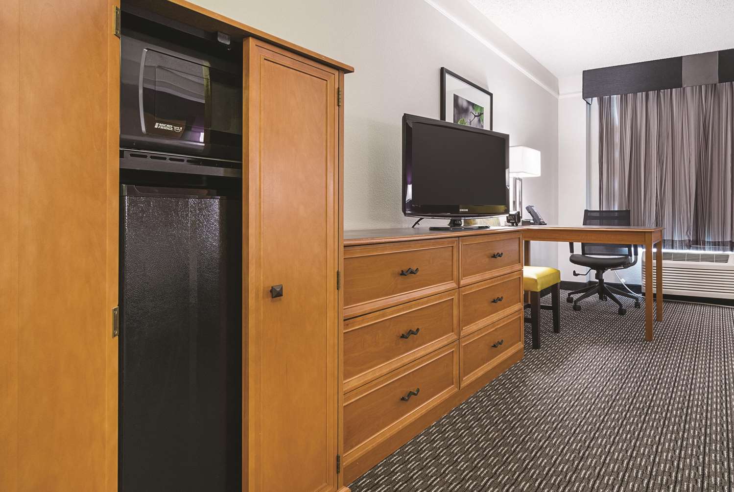 La Quinta Inn And Suites By Wyndham Phoenix Mesa West 48/56