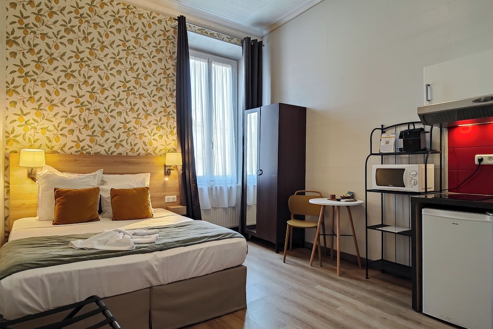 Aparthotel AMMI Nice Massena 30/80