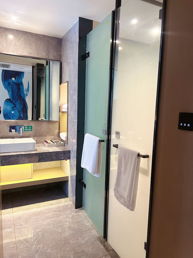 غرفة بريفيليج بسرير كينج، Mercure Xining Haihu CBD 9/9