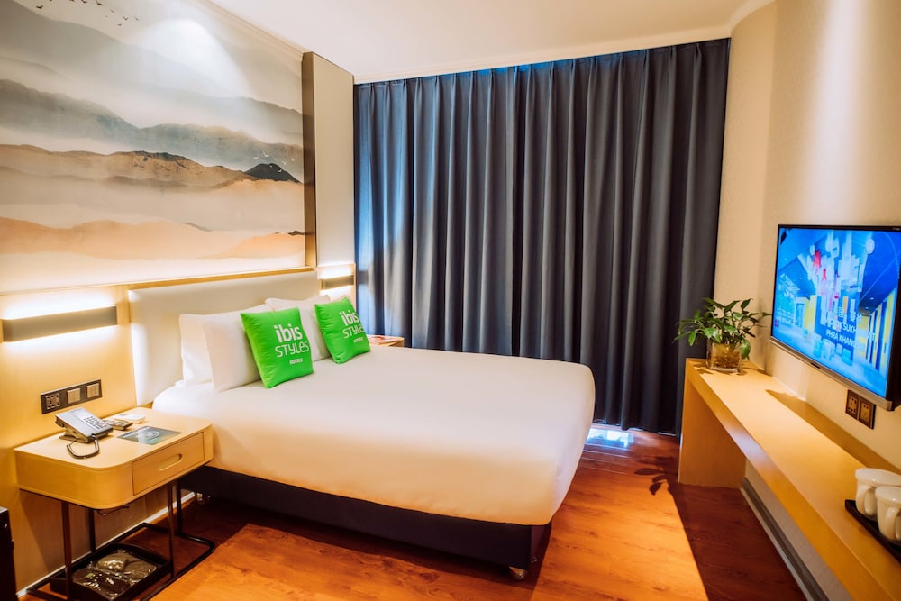 Heroyear Hotel 13/32