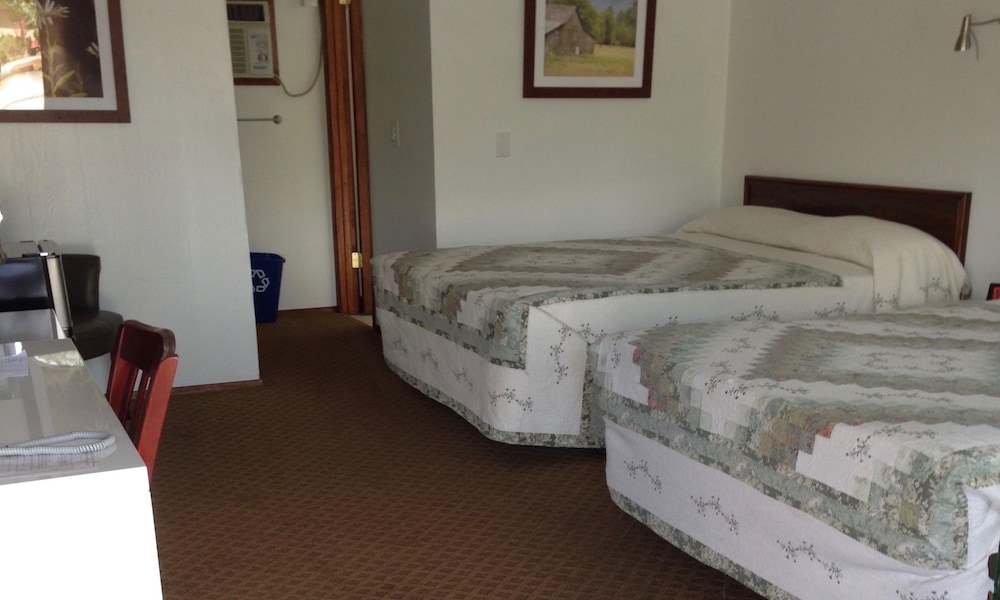Sultan, Dutch Cup Motel 12/15