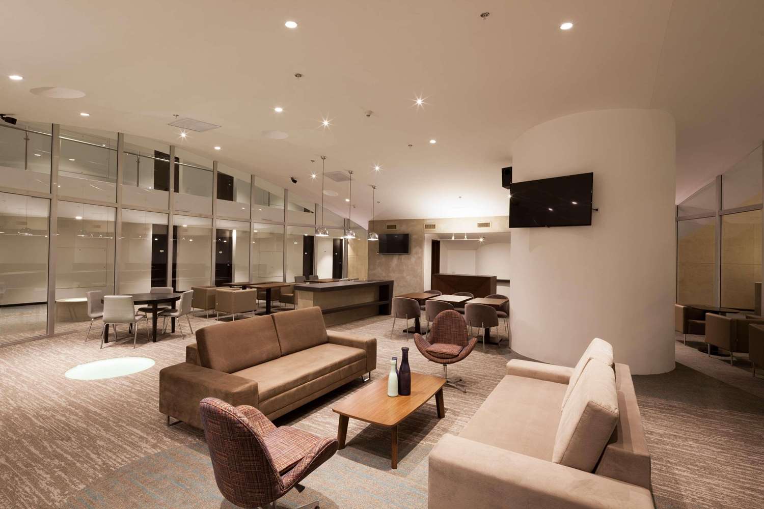 Radisson Hotel Santa Cruz 30/63