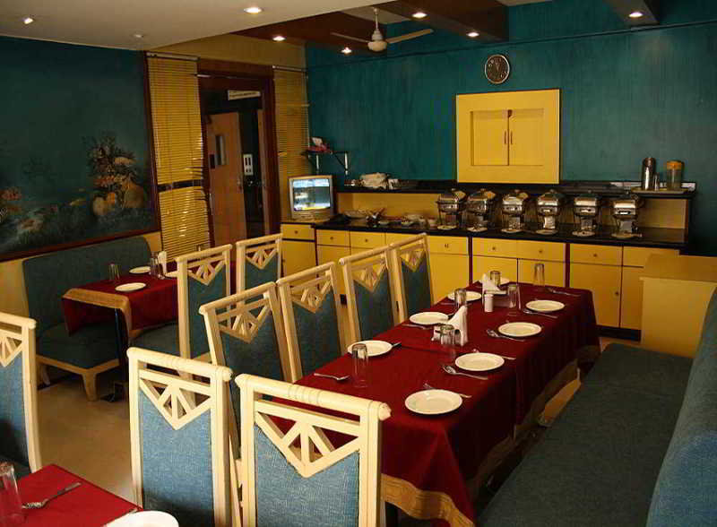 Hotel Imperial Executive, Andheri 12/16