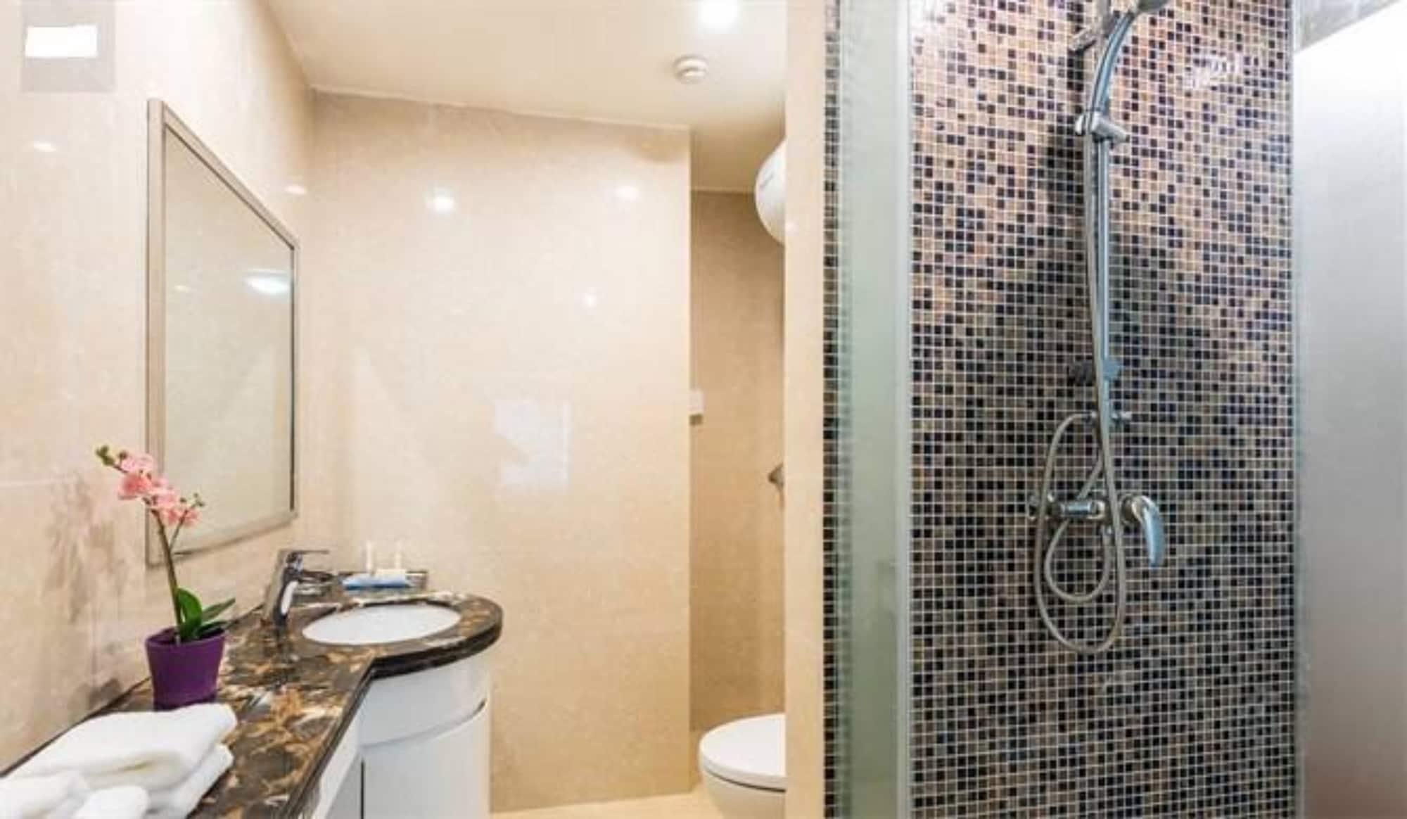 غرفة فاخرة مفردة بسرير كوين، Home Inn Huayi Apartment 10/10
