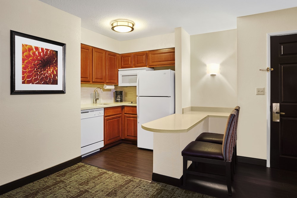 Staybridge Suites Springfield South 46/61