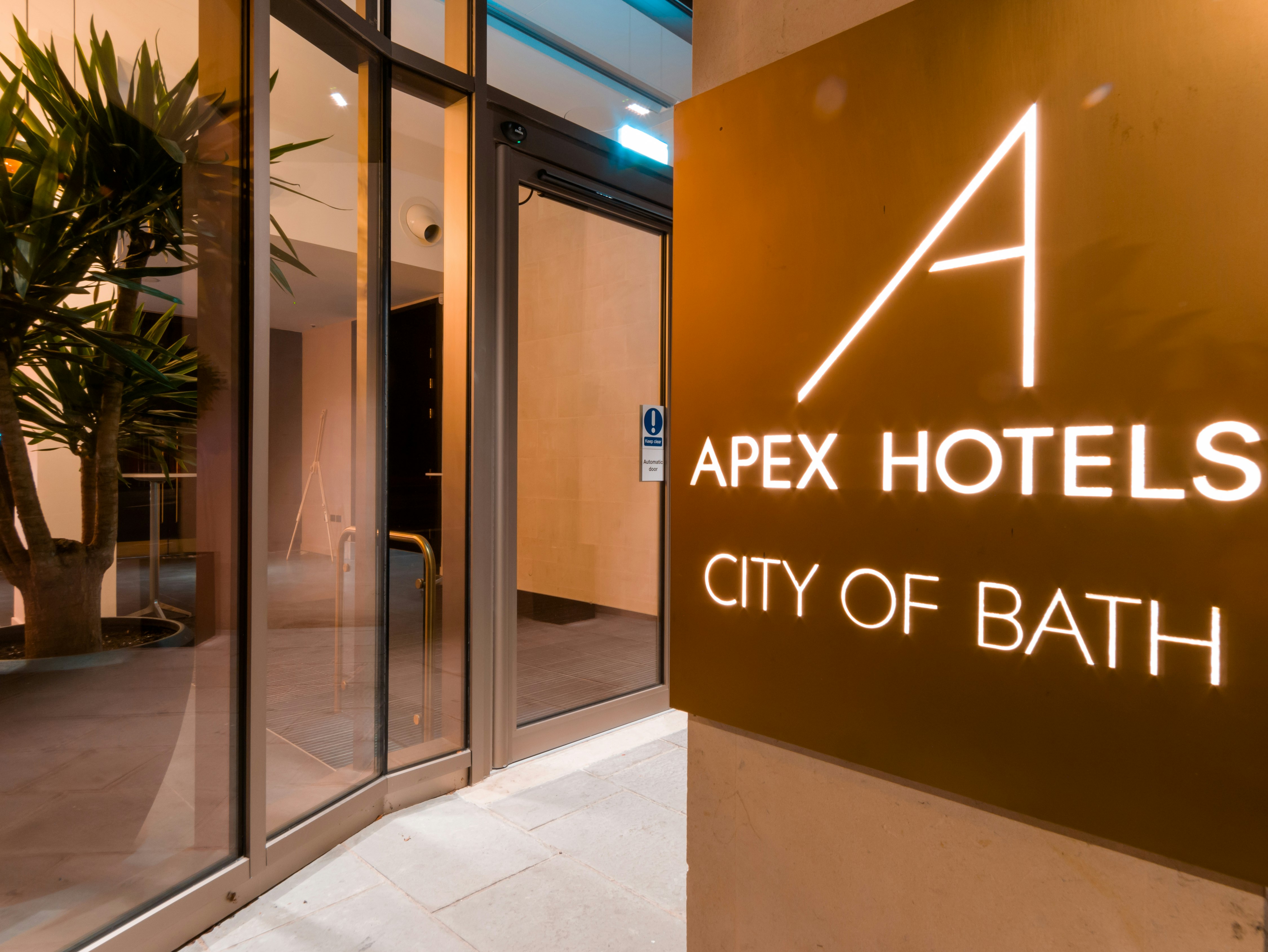 Apex City of Bath Hotel 2/76