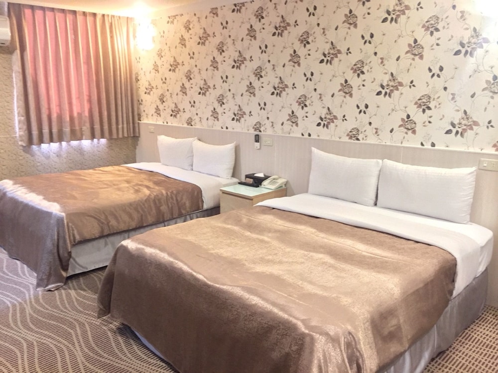 XIMEN HOTEL 29/70