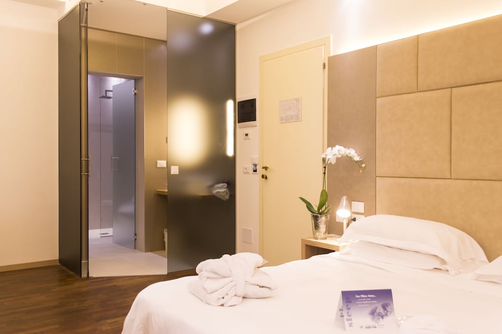 Hotel Polo 24/74