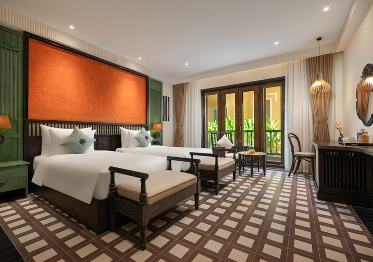Signature Faifo Room
