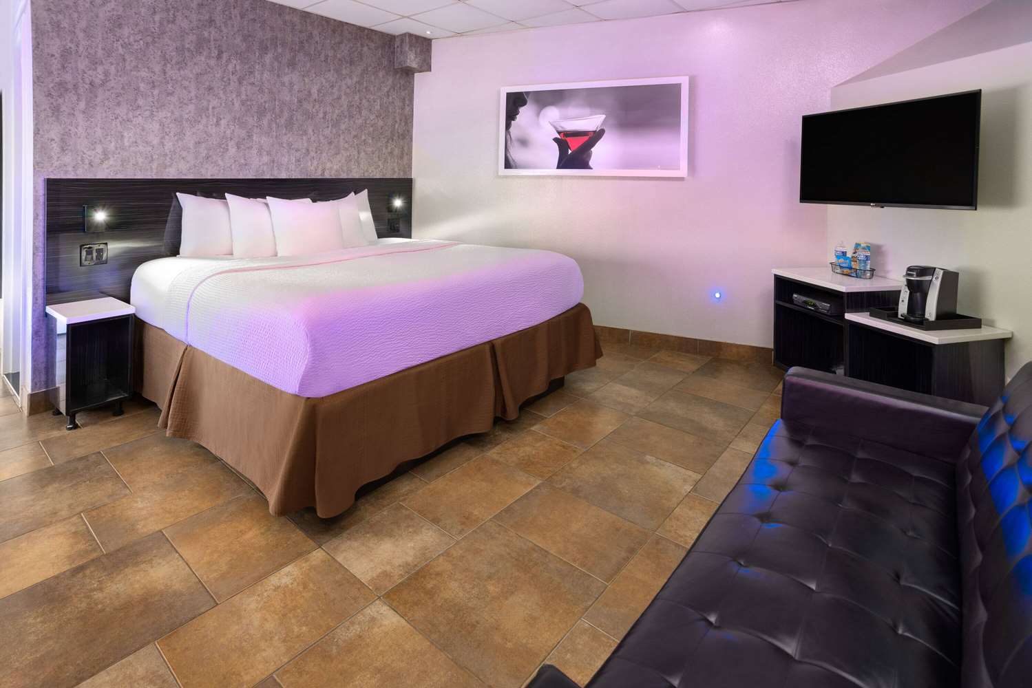 Ramada by Wyndham Bronx 18/55