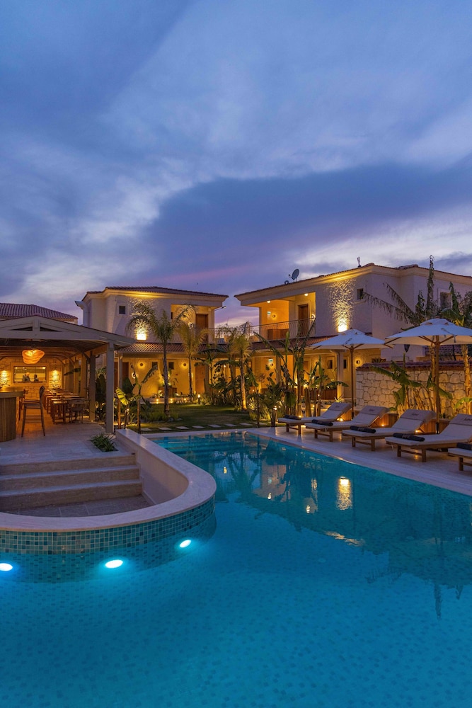 June Hotel Alacati 4/50