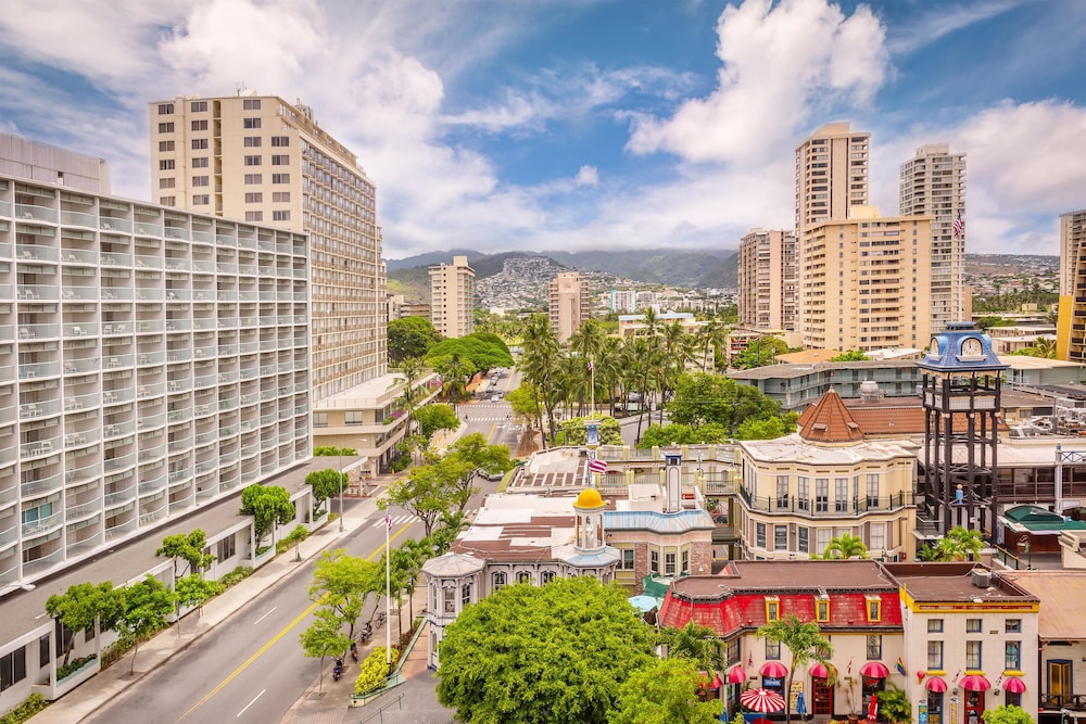 Hyatt Regency Waikiki Beach Resort and Spa 43/50