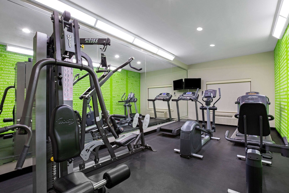 La Quinta Inn & Suites by Wyndham Pharr North McAllen 37/58