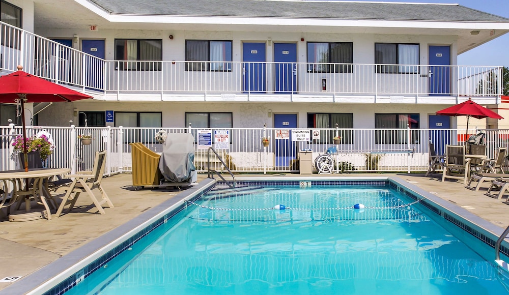 Motel6 Medford, OR in MEDFORD - OR