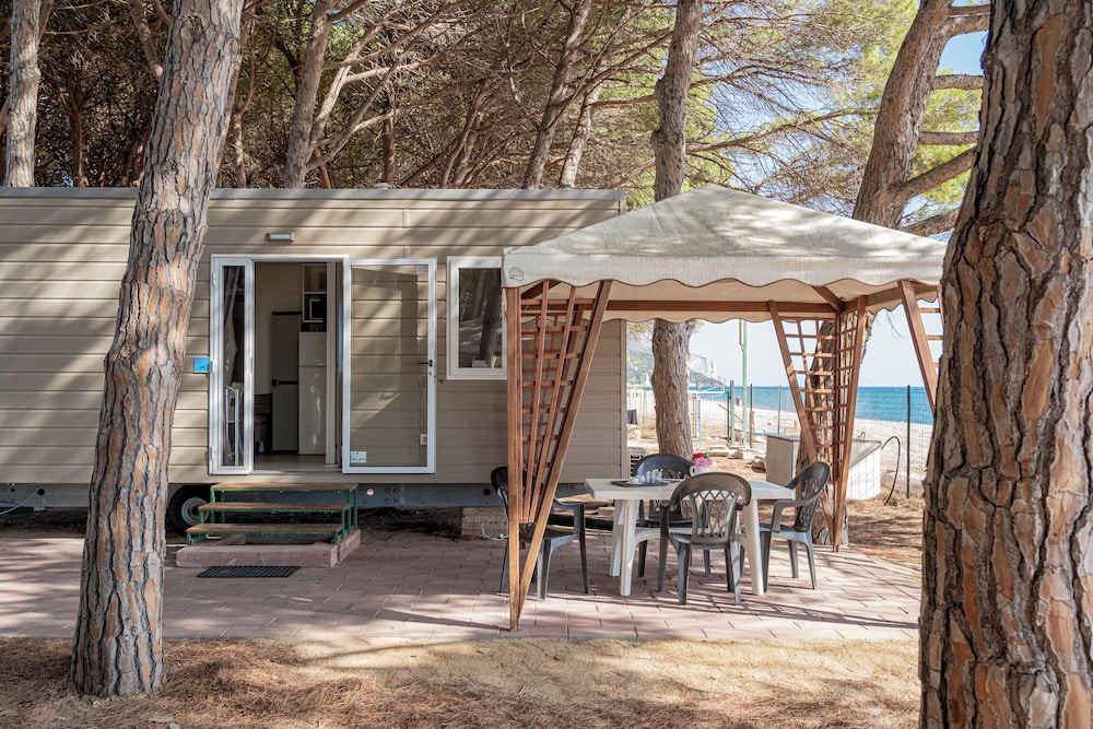 Camping Le Cernie 10/26