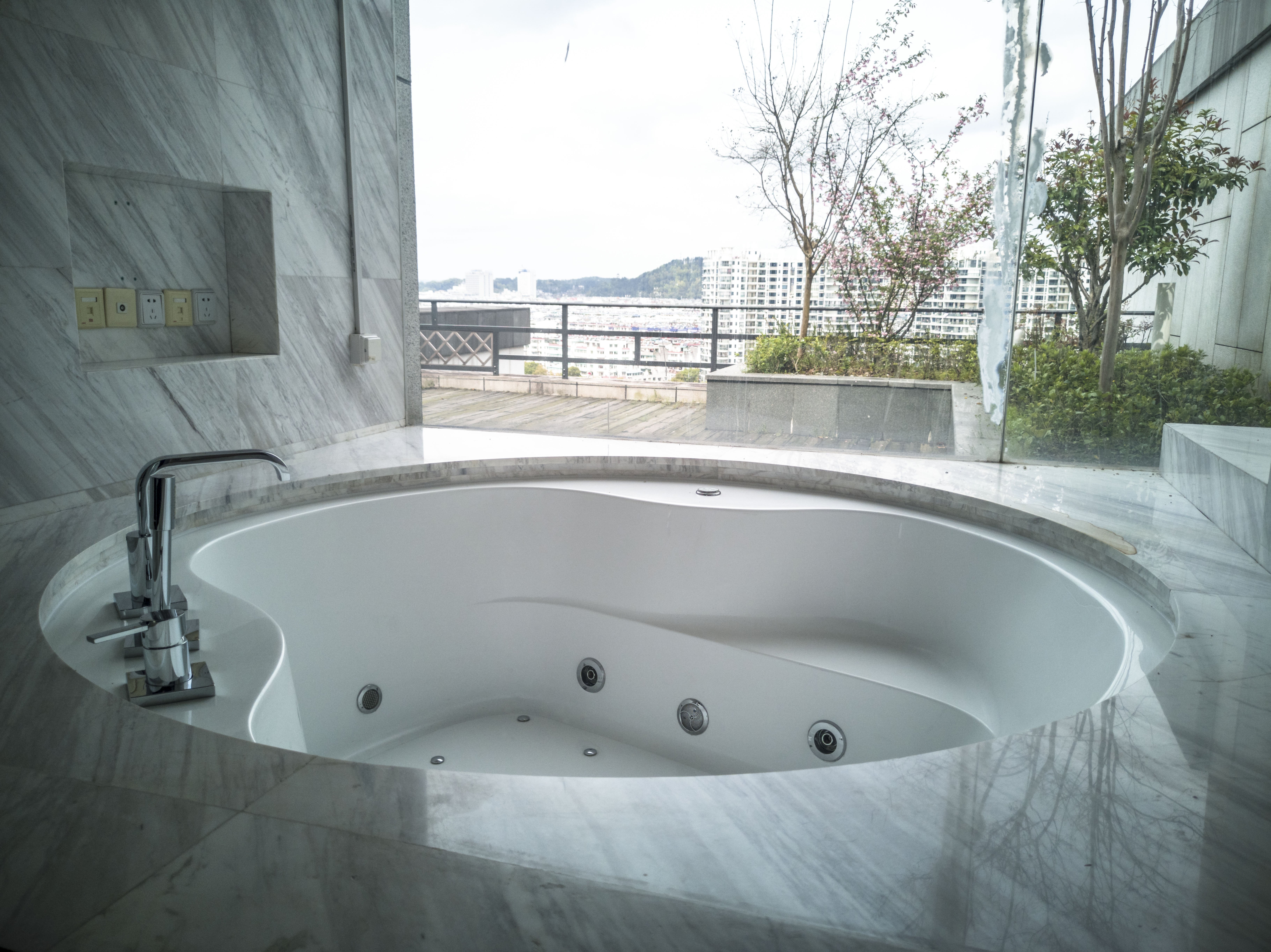 Crowne Plaza Huangshan Yucheng 23/50