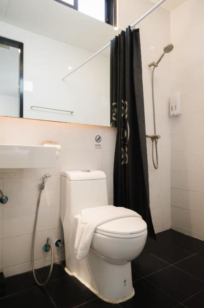 The Common Hostel Sha Ex Hostel By Bed 67/70