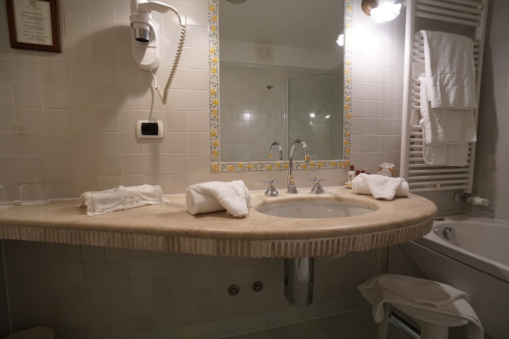 Borgo ca’ dei Sospiri 47/50