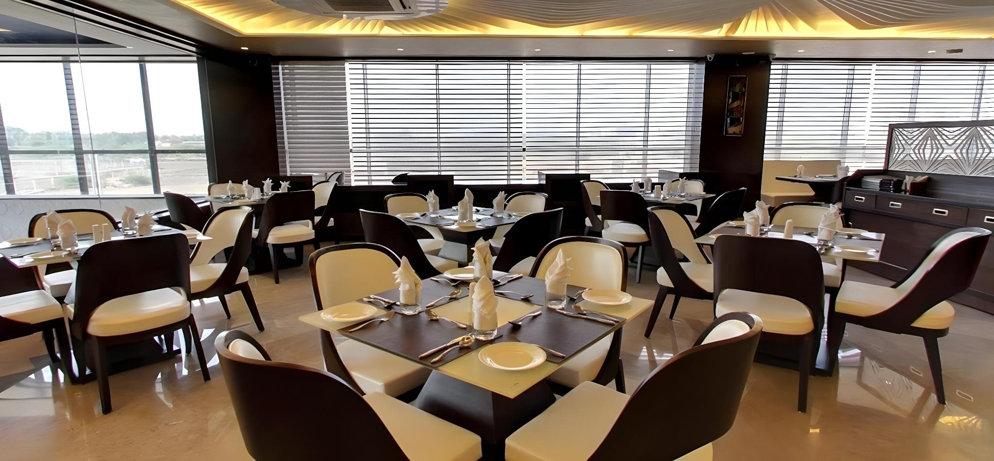 Eulogia Inn 24/26