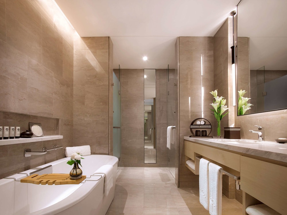 SOFITEL KUALA LUMPUR DAMANSARA 70/70