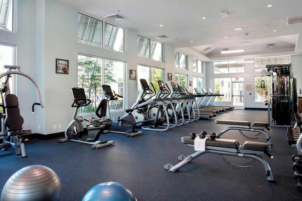 TownePlace Suites Orlando at Flamingo Crossings Town Center/Western Entrance 40/69