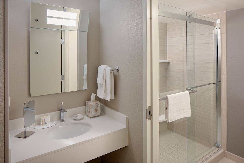 Courtyard By Marriott Key West Waterfront 9/35