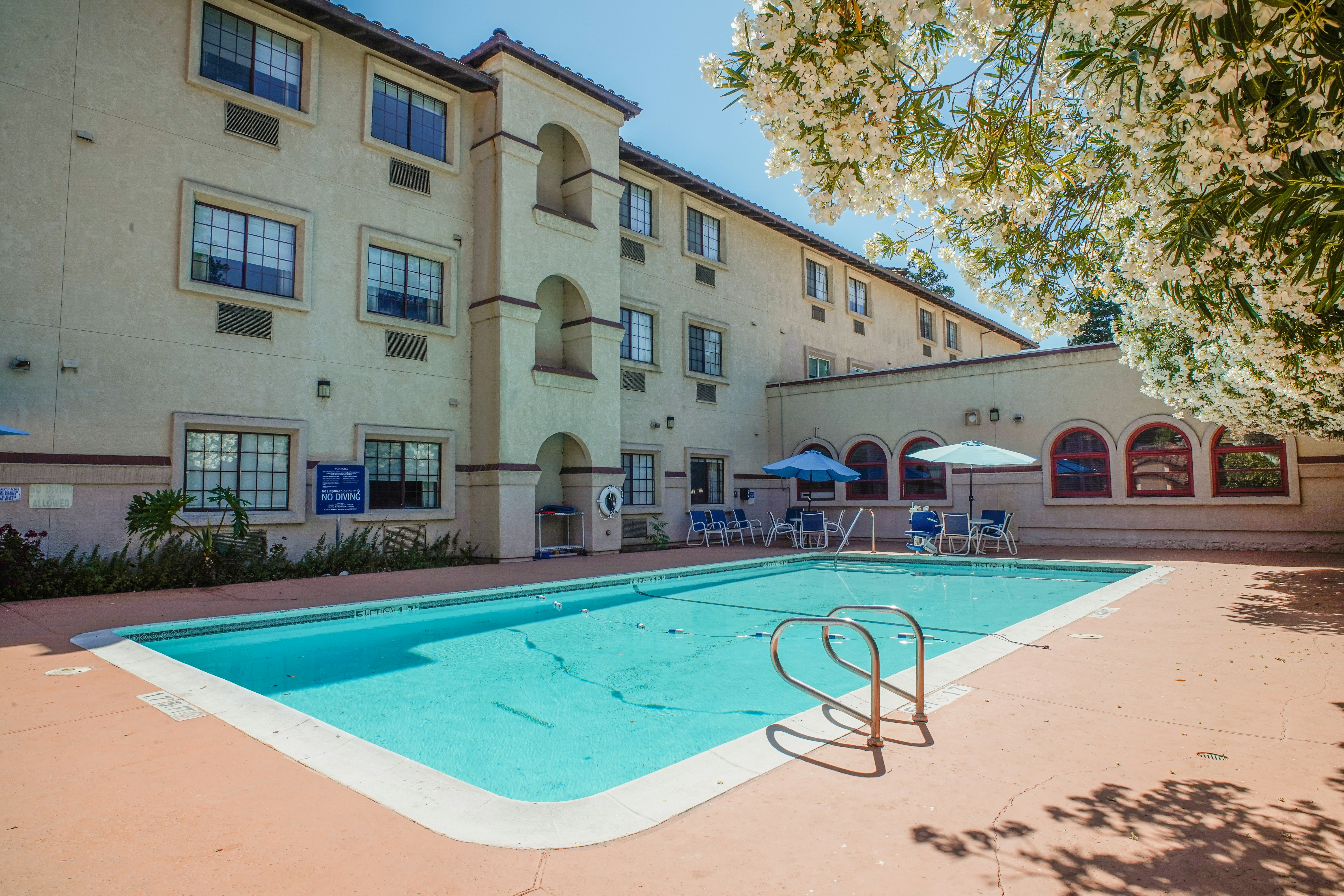 La Hacienda San Jose Silicon Valley 17/20