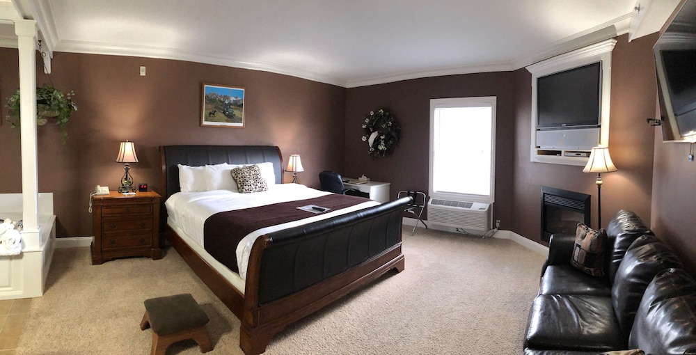 Depot Inn & Suites 7/50