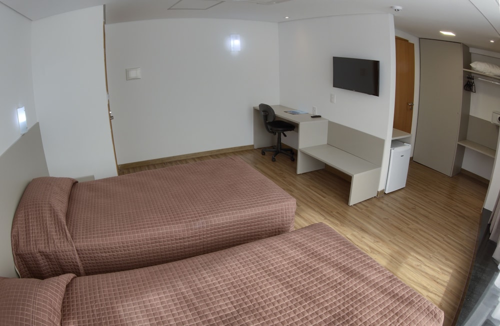 Marante Executive Hotel 11/47