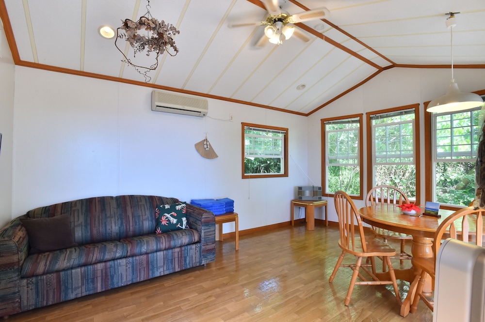 Panorama Ocean View Cottage 19/50