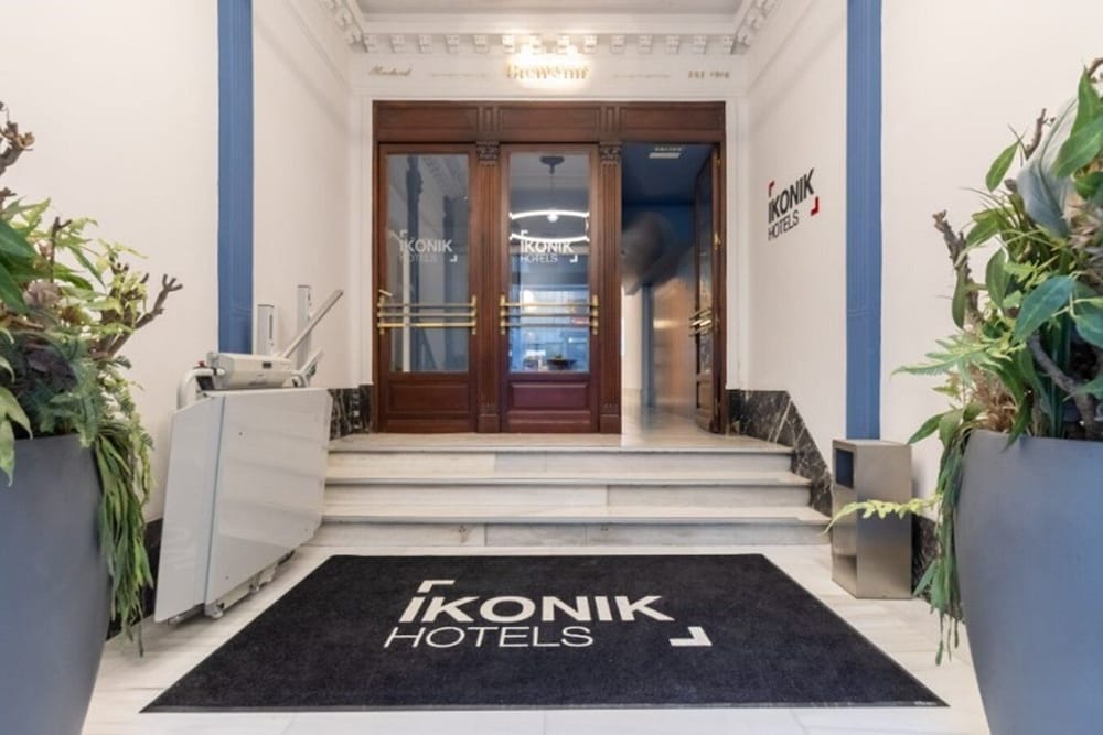 Ikonik Gran Via 3/47
