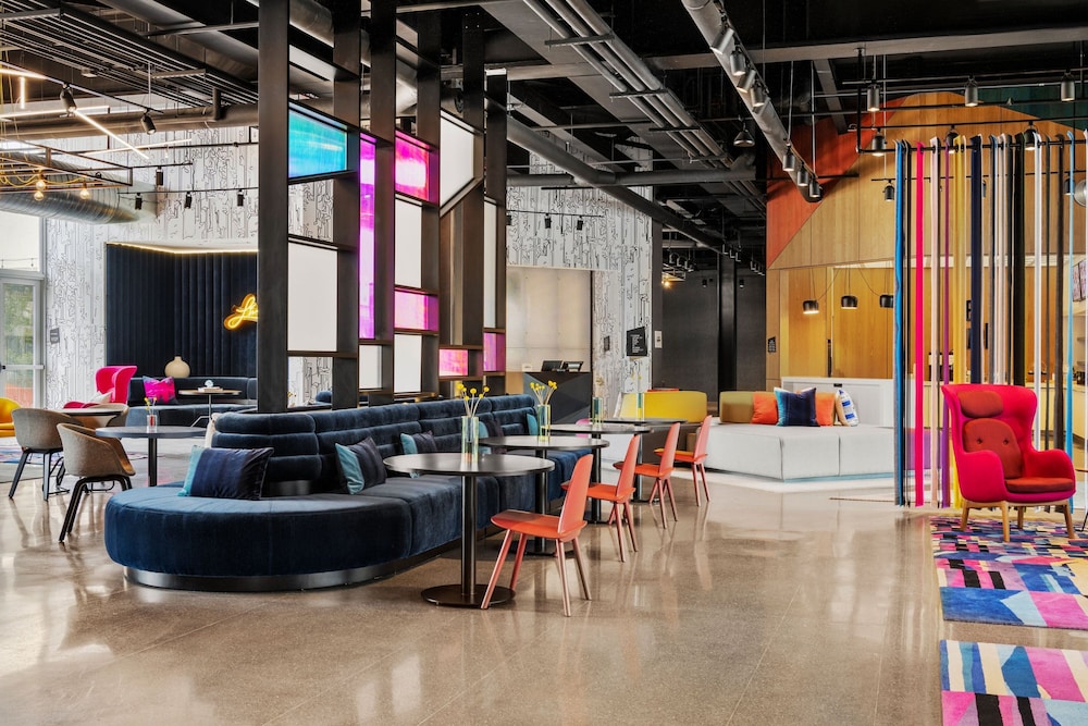 Aloft Chicago Schaumburg 16/32