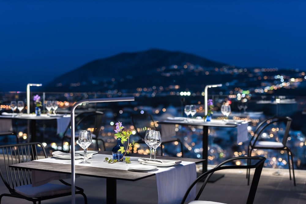 Mythical Blue Luxury Suites 47/50