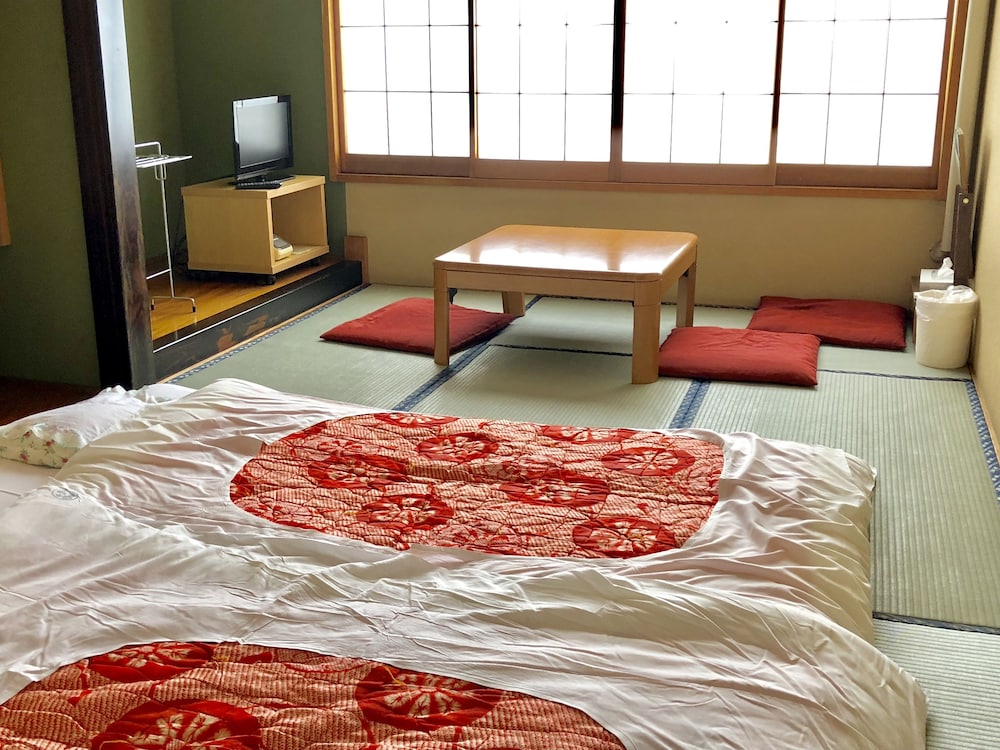 Resort Inn Fujihashi 36/51