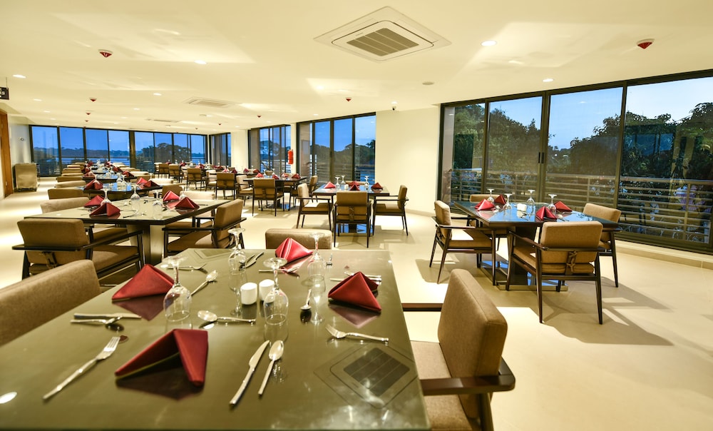 K Hotels 42/54