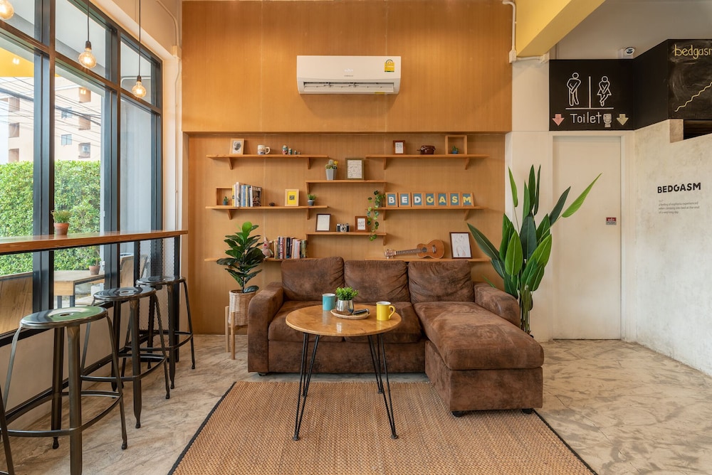 Bedgasm Poshtel X Café At Nimman 49/62
